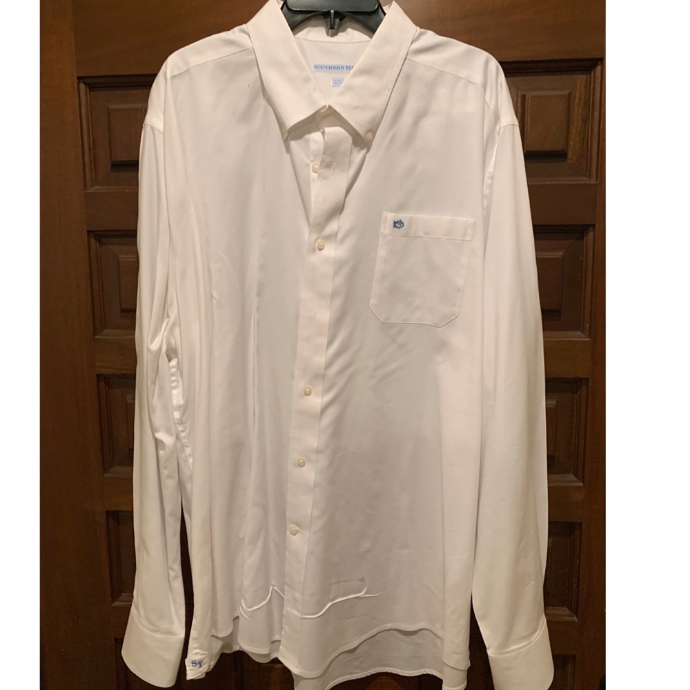 Men’s dress shirt